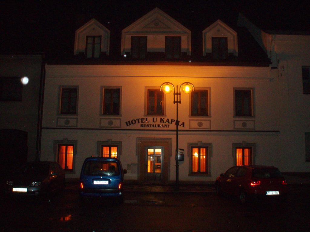 Lázně Bělohrad Hotel U Kapra מראה חיצוני תמונה